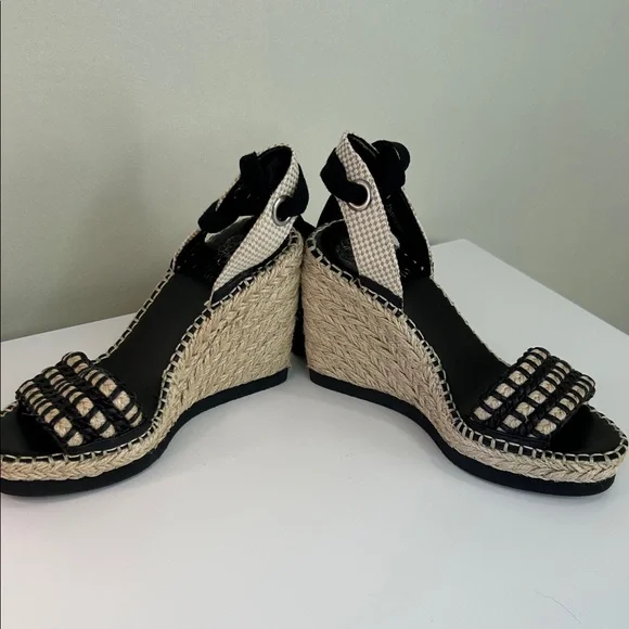 Vince Camuto Mediterranean Black Espadrille Wedges – NWOT - Picture 6 of 11